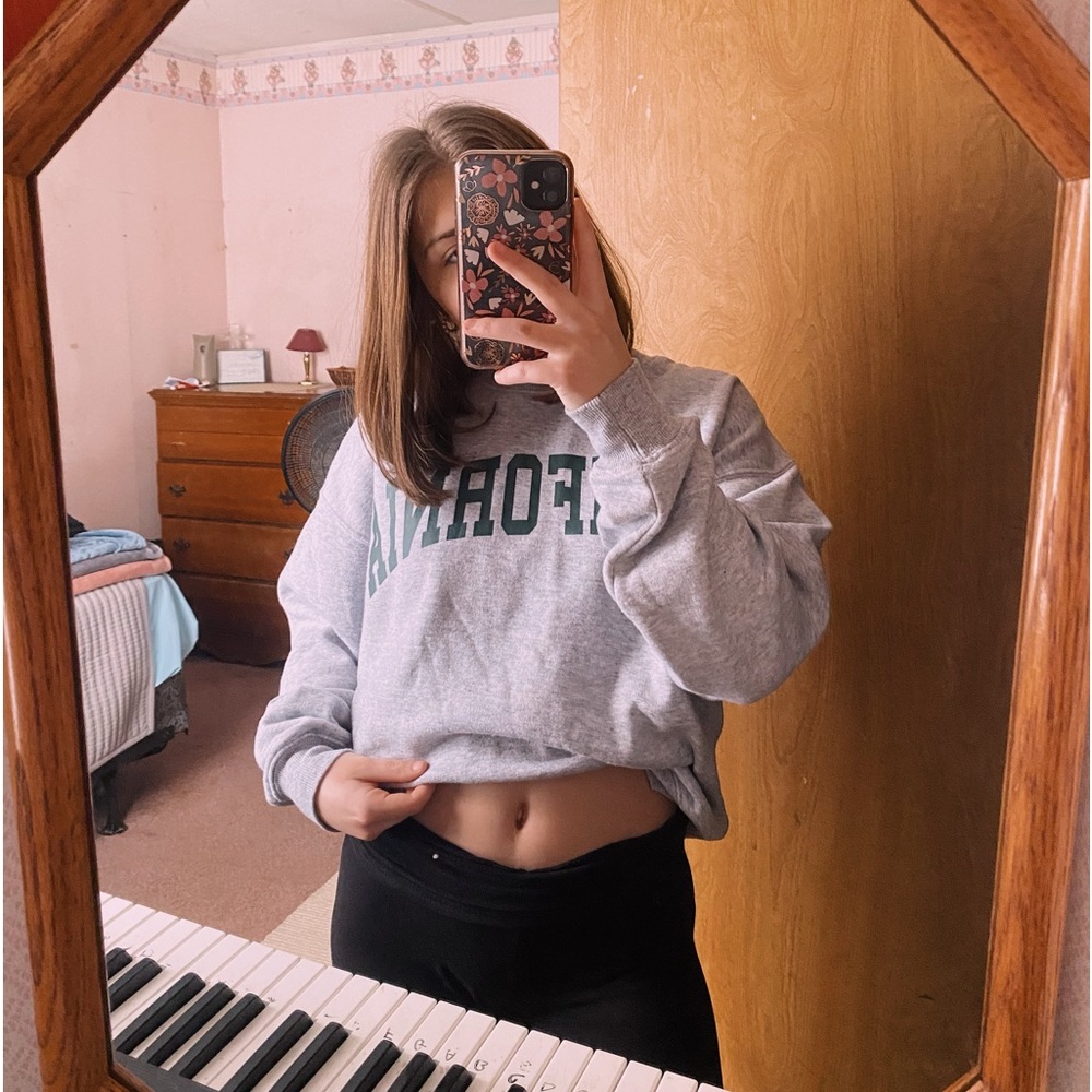 California sweatshirt